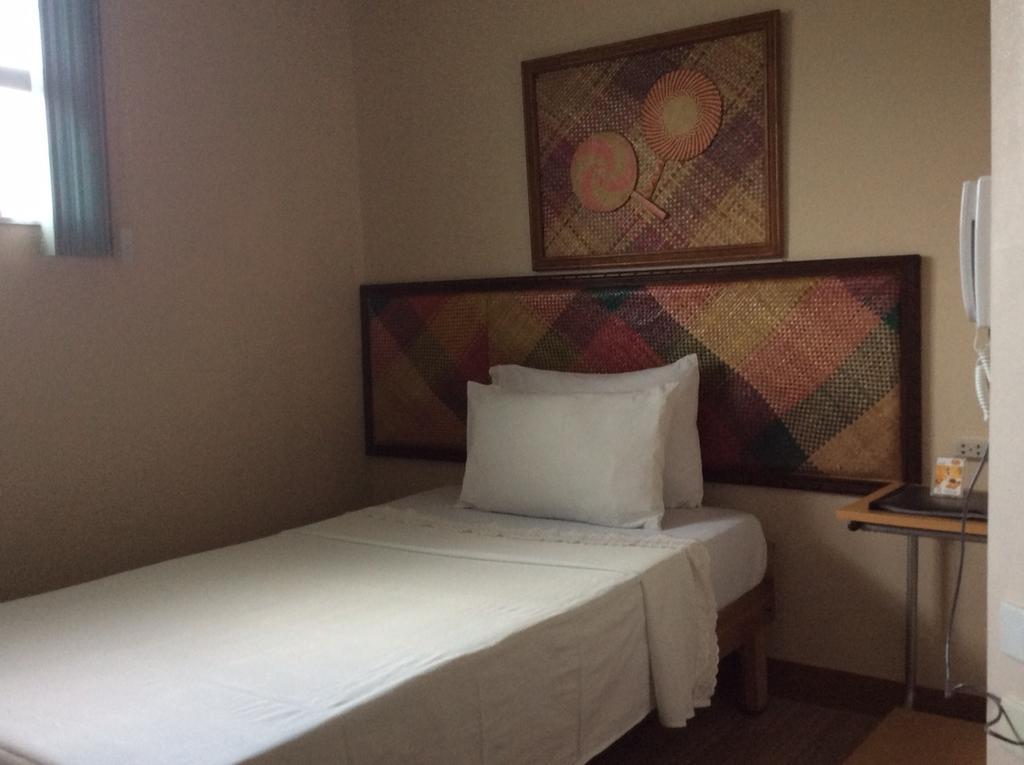 Hotel Bahay Ni Tuding - House Of Tuding Davao City Esterno foto