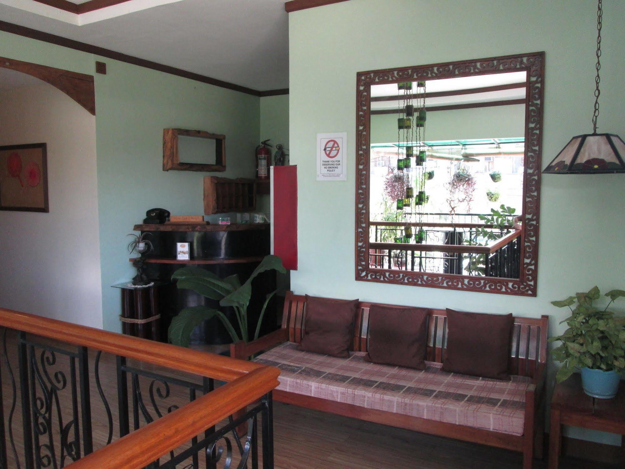Hotel Bahay Ni Tuding - House Of Tuding Davao City Esterno foto